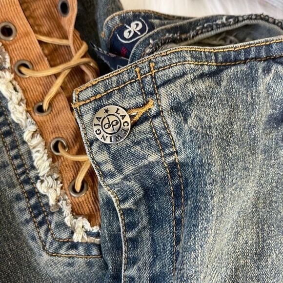 Lace Wing 60's Era VTG Upcycled Festival Jeans Sz 15/16 - Picture 9 of 12